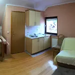 Turalija Lägenhet Kupres (Canton 10)