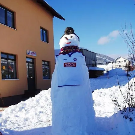 Turalija 아파트 *